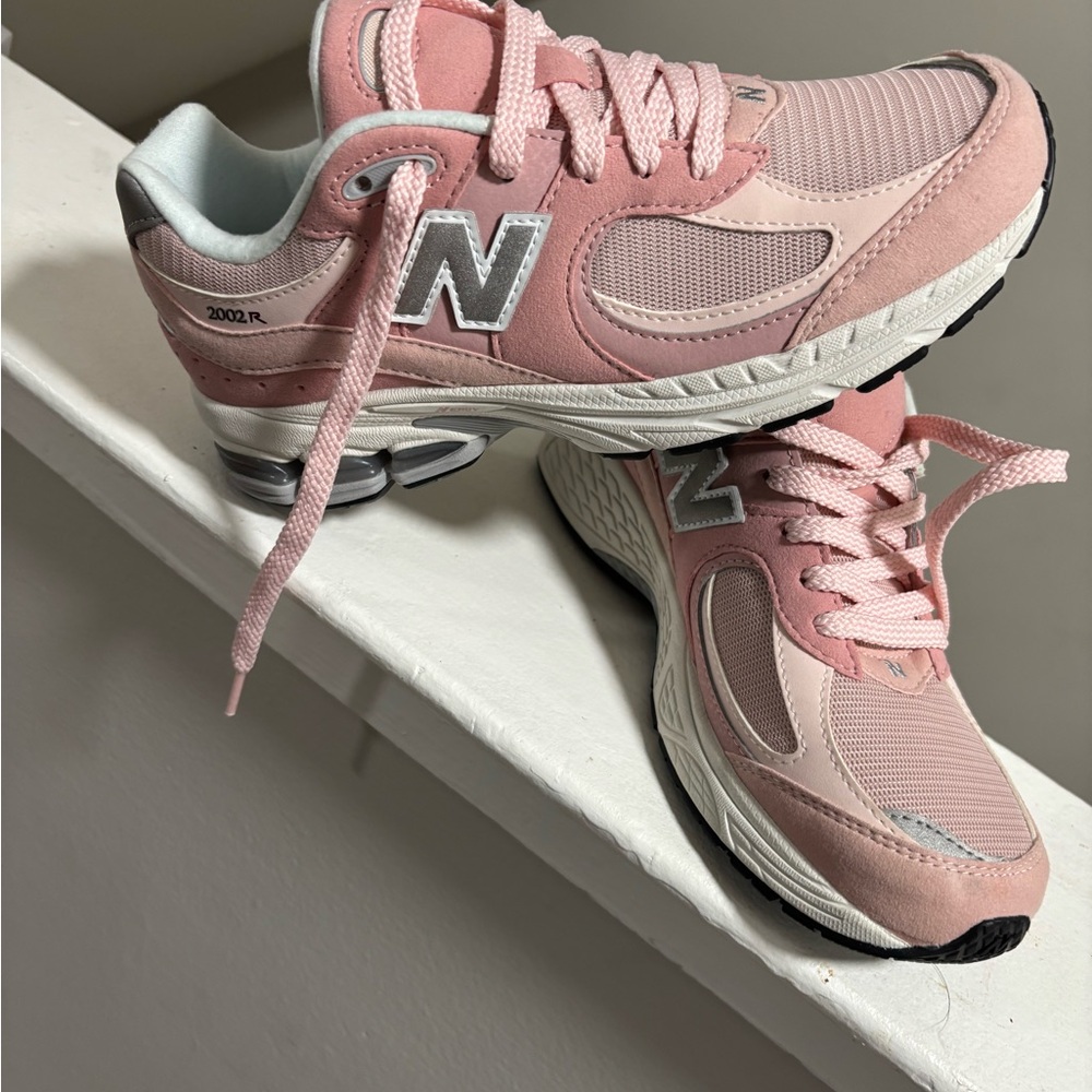 New Balance Pink and Gray Running Shoes